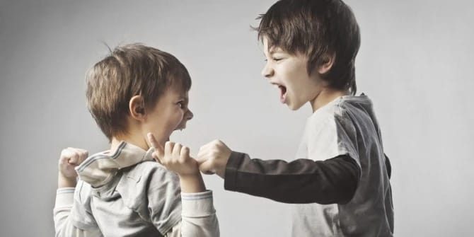 Gənclərin psixologiyasına sosial şəbəkələrin təsiri: artan aqressiya nədən xəbər verir?