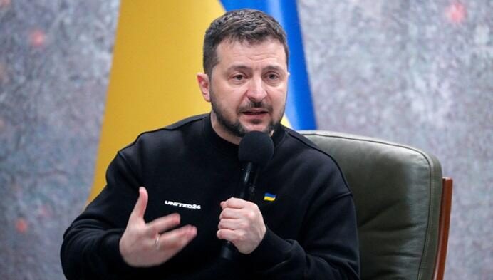 Zelenski bu 10 rusu qara siyahıya salıb