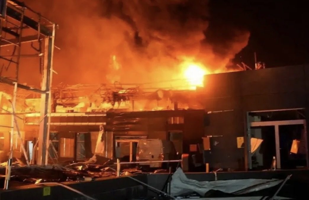 Krasnodara dron hücumu nəticəsində İlski NEZ-də yanğın olub