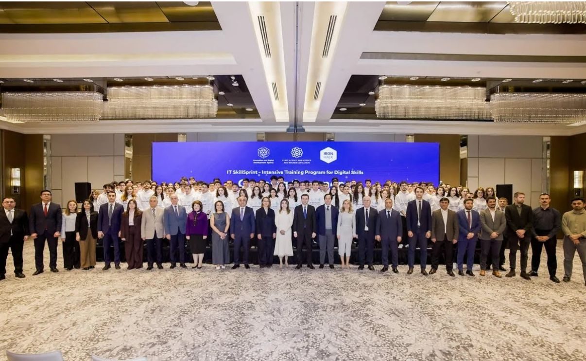 Ali təhsil müəssisələrində rəqəmsal bacarıqlar üzrə beynəlxalq təhsil proqramına start verilib