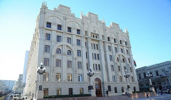 102-yə zəng edib narkotikdən danışıb, həbs olunub