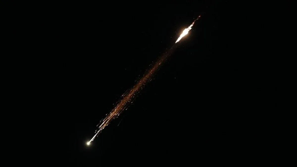 İsrail Ordusu İrandan yeni raket hücumu barədə məlumat yayıb