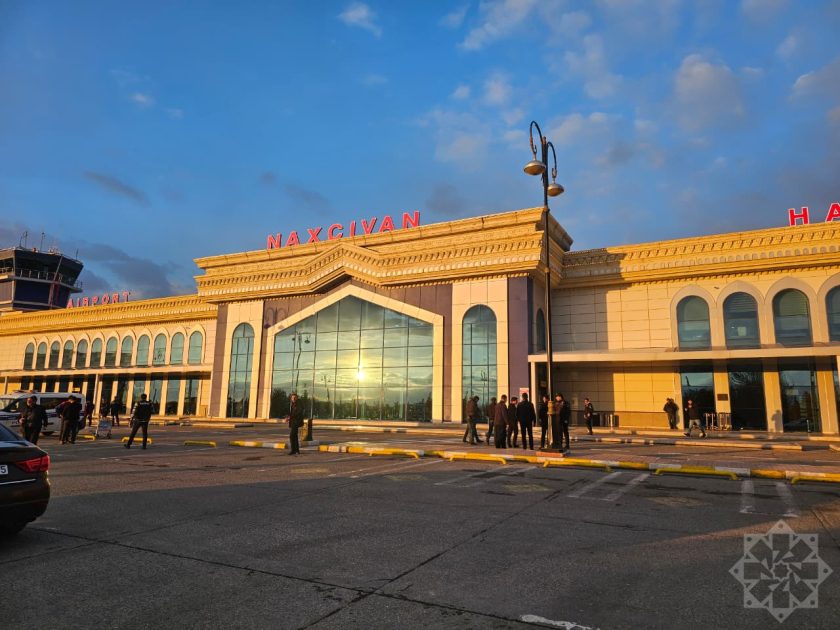 Bakı-Naxçıvan-Bakı təyyarə reysləri bərpa edilib