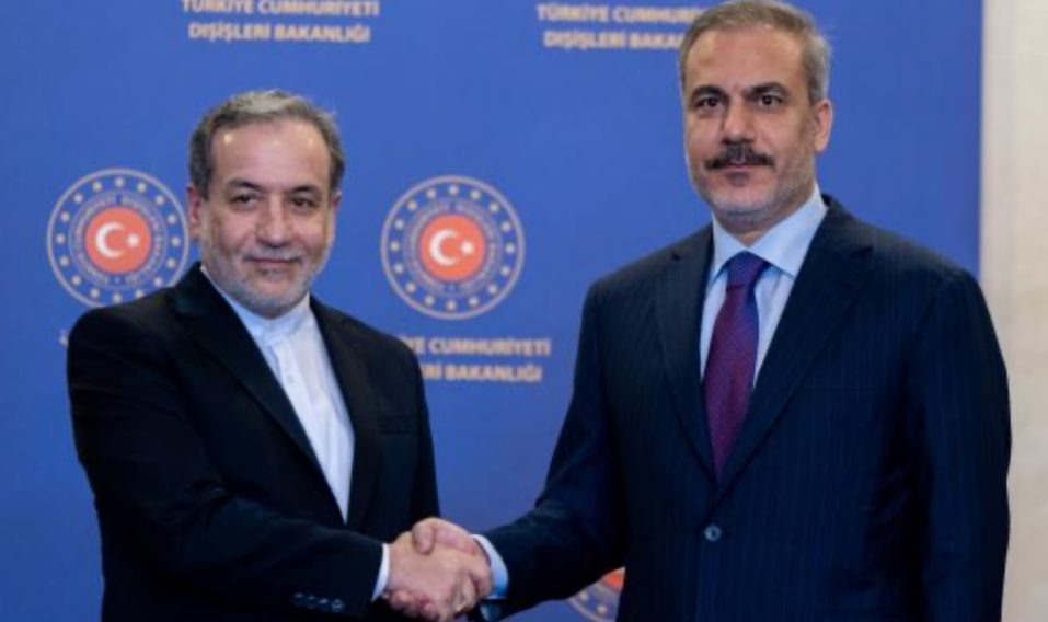 Türkiyə və İran XİN başçıları telefonla danışıb: “Türk hava məkanının pozulması qəbul edilməzdir”