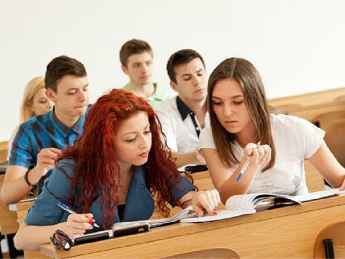 İmtahanda çətinlik müzakirəsi: Balans qorunurmu?