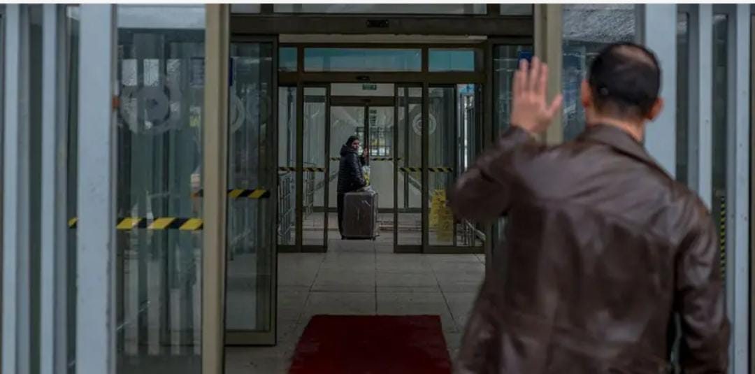 &ldquo;Artıq he&ccedil; bir xəyal qura bilmirəm&rdquo;: T&uuml;rkiyədə yaşayan iranlılar m&uuml;haribəyə necə baxır?
