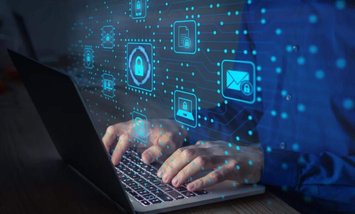 Qanunvericiliyə kibercinayətlə bağlı yeni terminlər əlavə olunub
