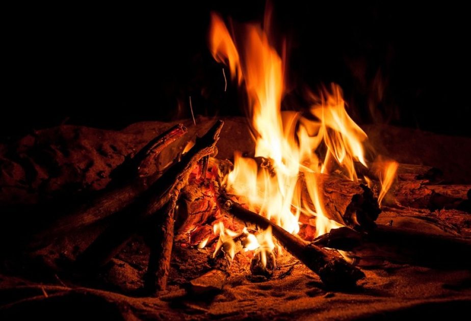 Sumqayıtda tonqal partlayışı: 7 nəfər evə buraxılıb