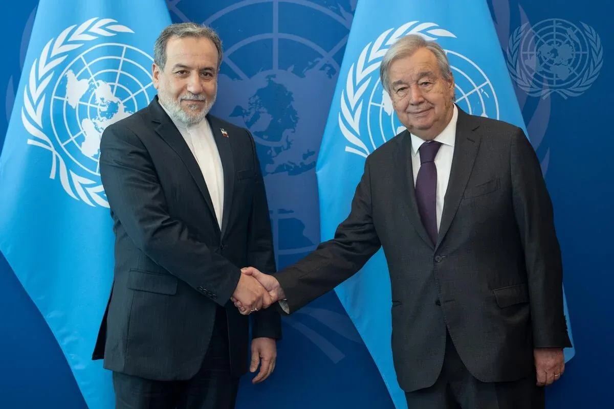 Əraq&ccedil;i BMT Baş katibi ilə H&ouml;rm&uuml;z boğazındakı vəziyyəti m&uuml;zakirə edib
