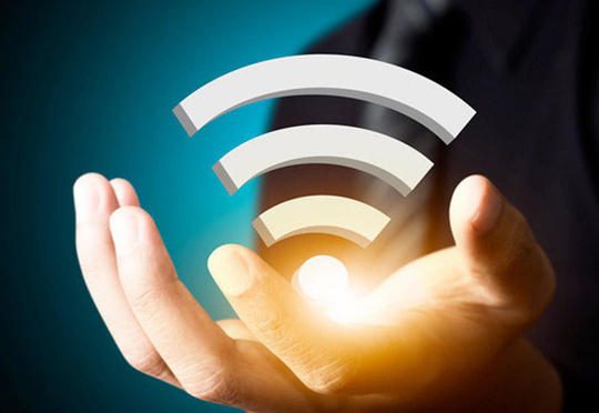 Pulsuz Wi-Fi: Rahatlıqla bərabər risklər də gətirir 