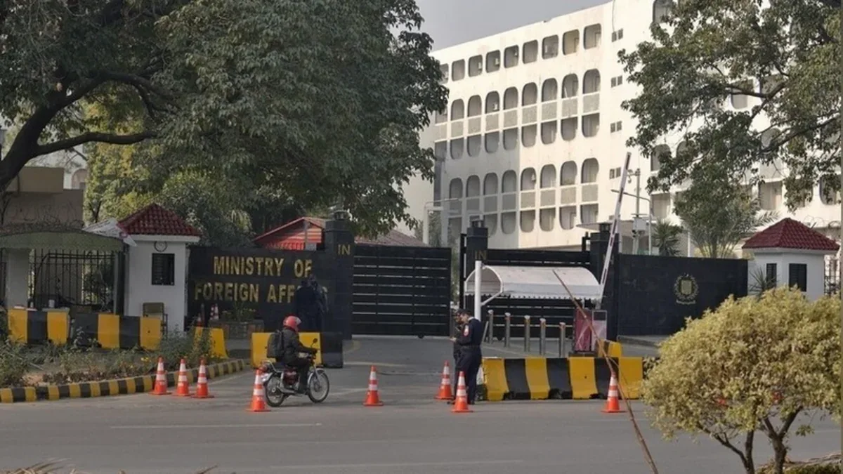 Pakistan XİN: İran ilə ABŞ arasında vasitəçilik səyləri davam edir