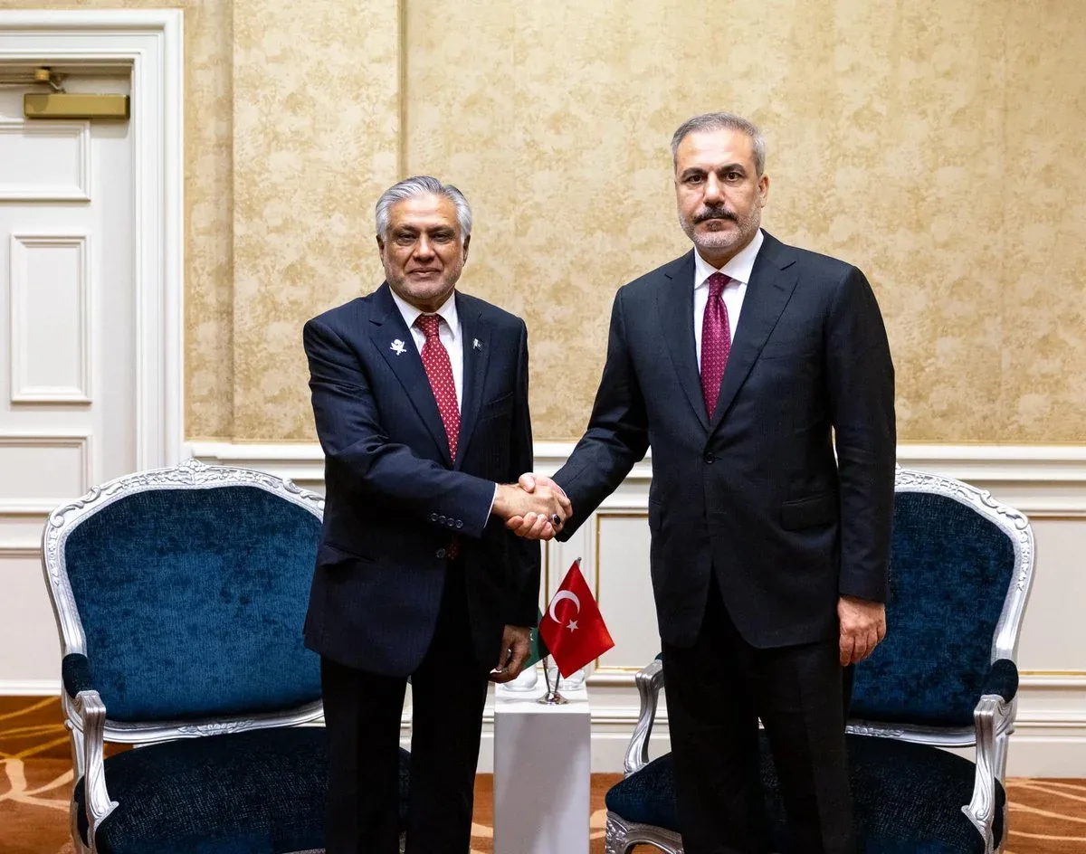 T&uuml;rkiyə və Pakistan XİN rəhbərləri İslamabad danışıqlarını m&uuml;zakirə edib
