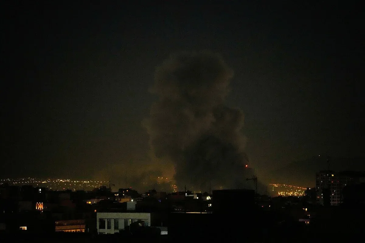 İranda gecə partlayışlar və atışma səsləri eşidilib