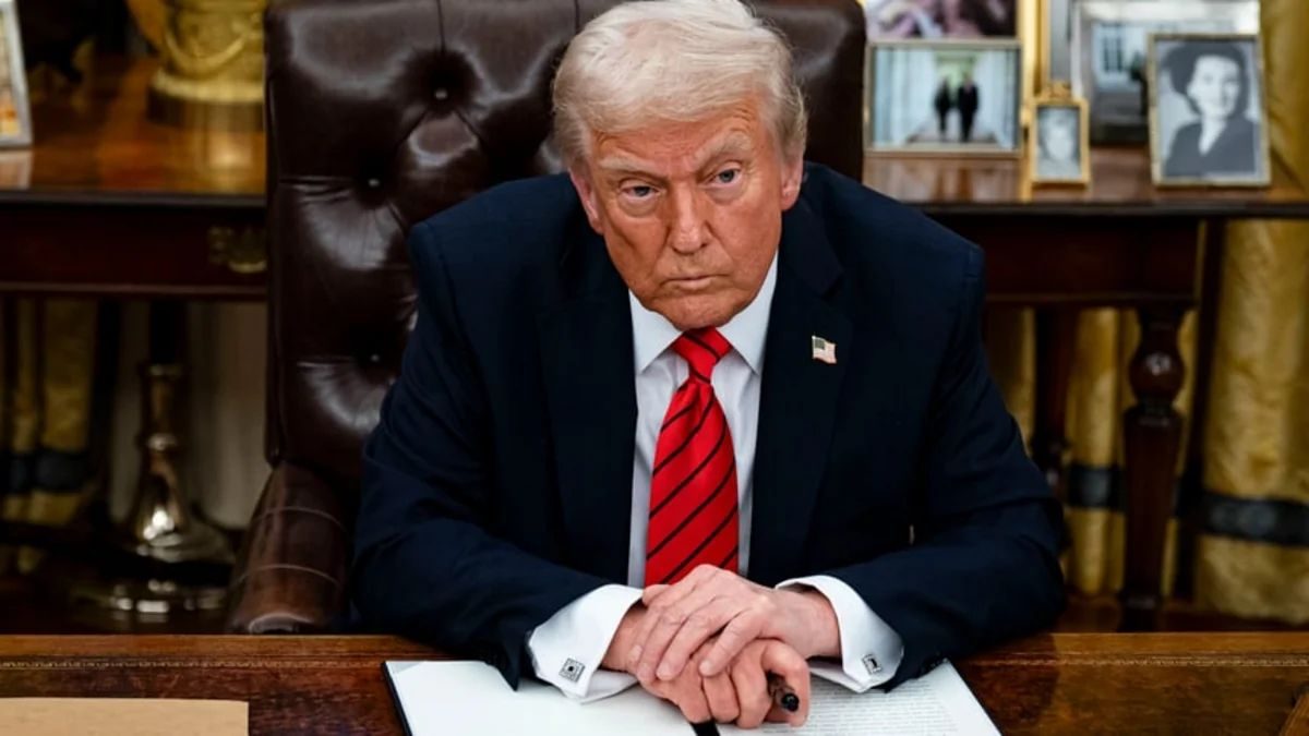 Trampdan Hörmüz boğazı ilə bağlı kəskin qərar: Regionda hərbi eskalasiya riski artır