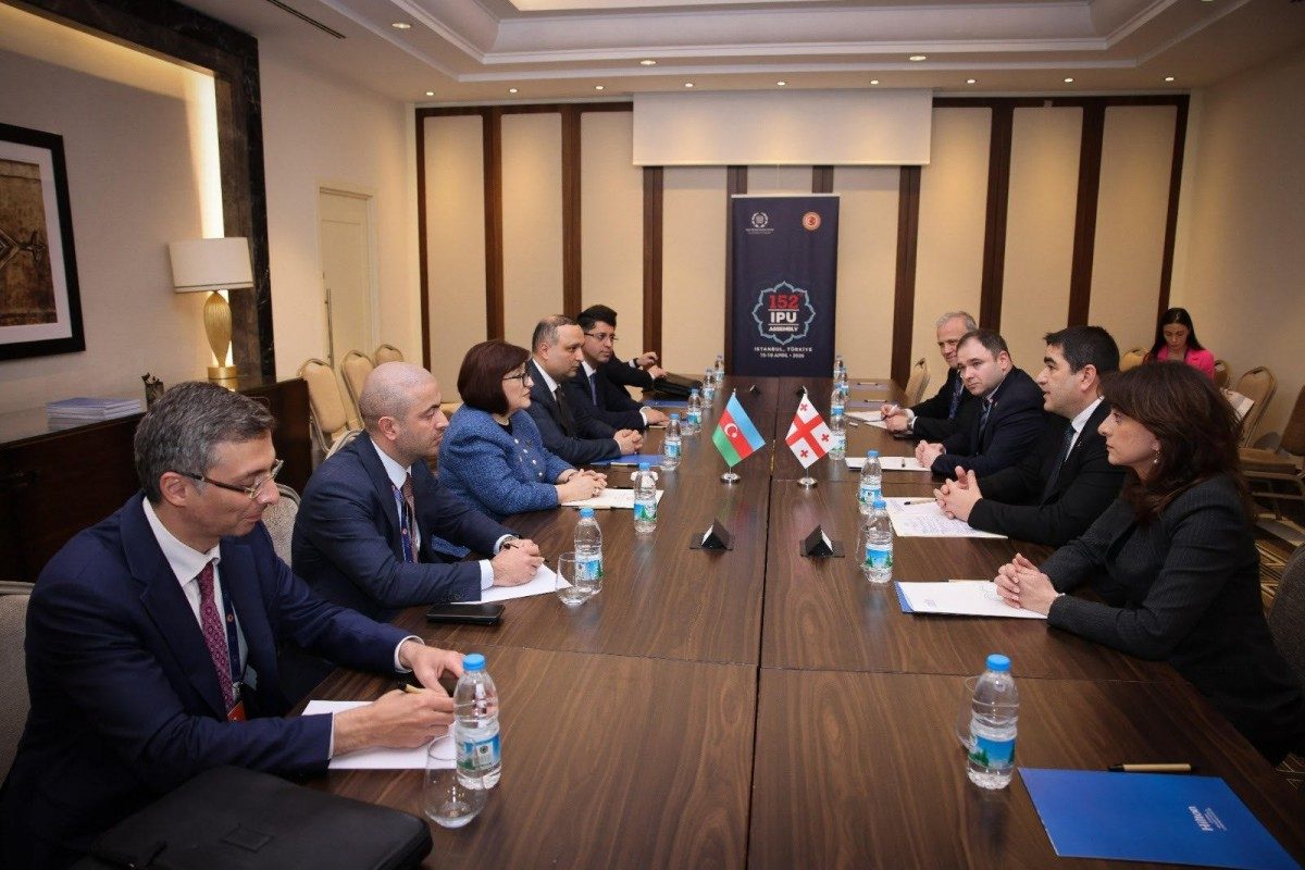 Azərbaycan və G&uuml;rc&uuml;stanın parlament sədrləri regional s&uuml;lh&uuml; m&uuml;zakirə edib
