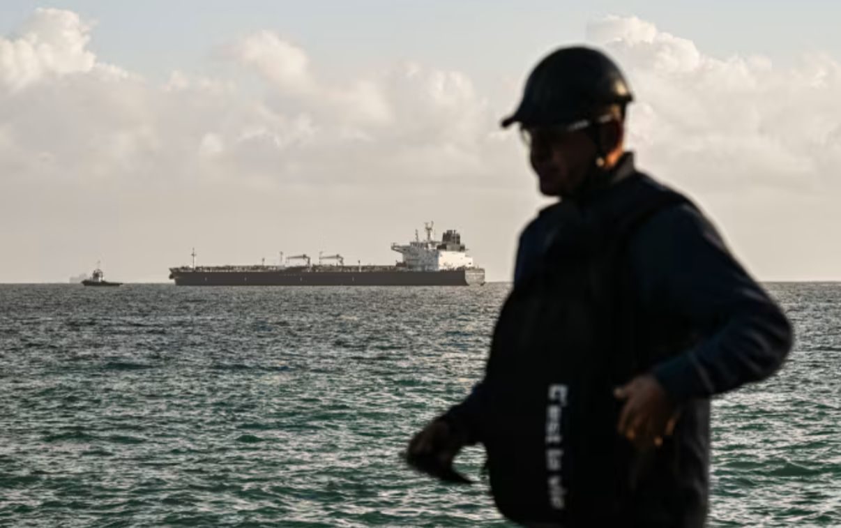 Ukrayna Rusiyanın neft obyektlərinə gecə hücumları həyata keçirib