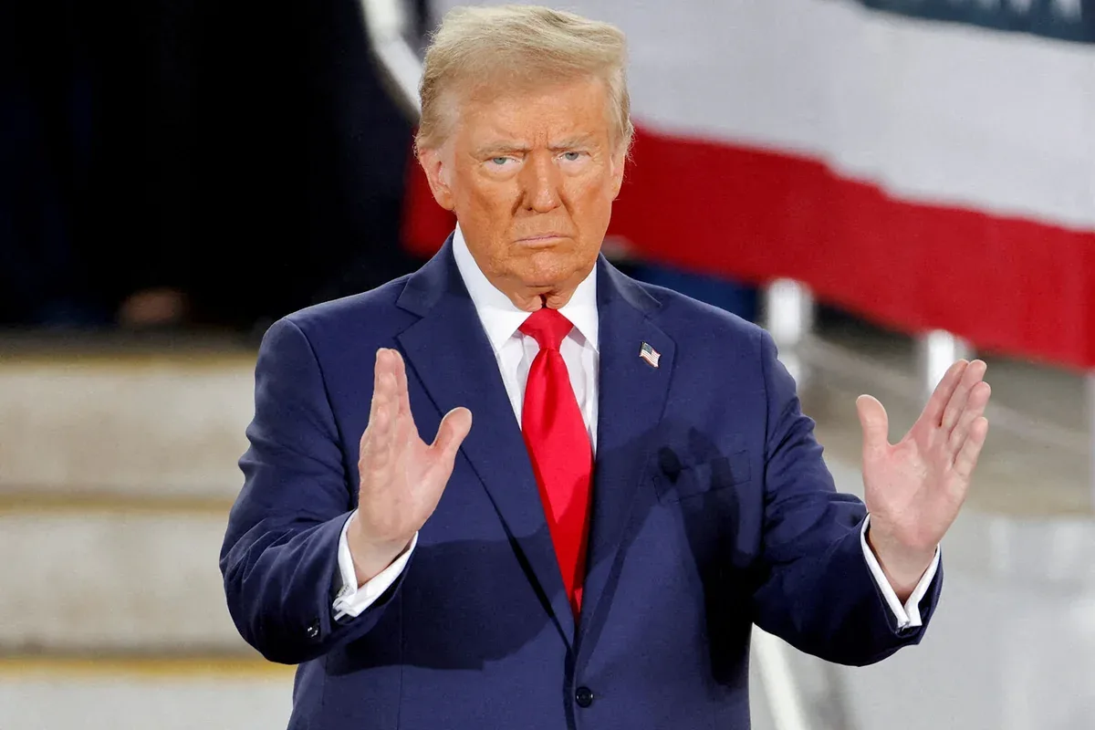 Tramp: İslamabad görüşünün ləğvi İranla müharibənin yenidən başlaması demək deyil