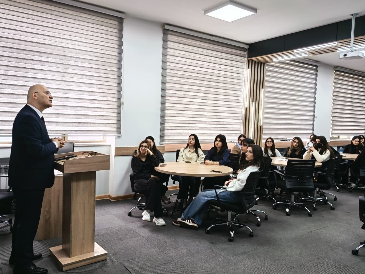 Bakı Dövlət Universitetində “Texnologiya və biz” adlı tədbir keçirilib