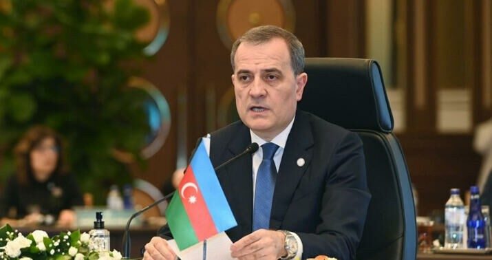 Ceyhun Bayramov BƏƏ nümayəndə heyəti ilə görüşüb: strateji tərəfdaşlıq müzakirə olunub