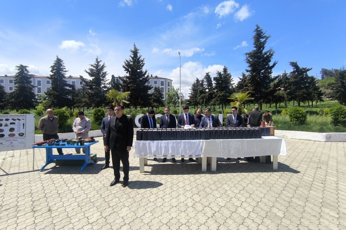 Növbəti köç karvanı Xocavənd şəhərinə çatıb, açarlar təqdim olunub - FOTO