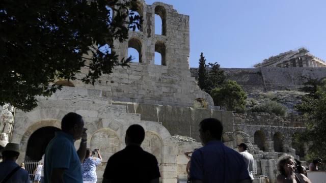 Yunanıstanın borcları üçün Akropolun satılması təklif edilib