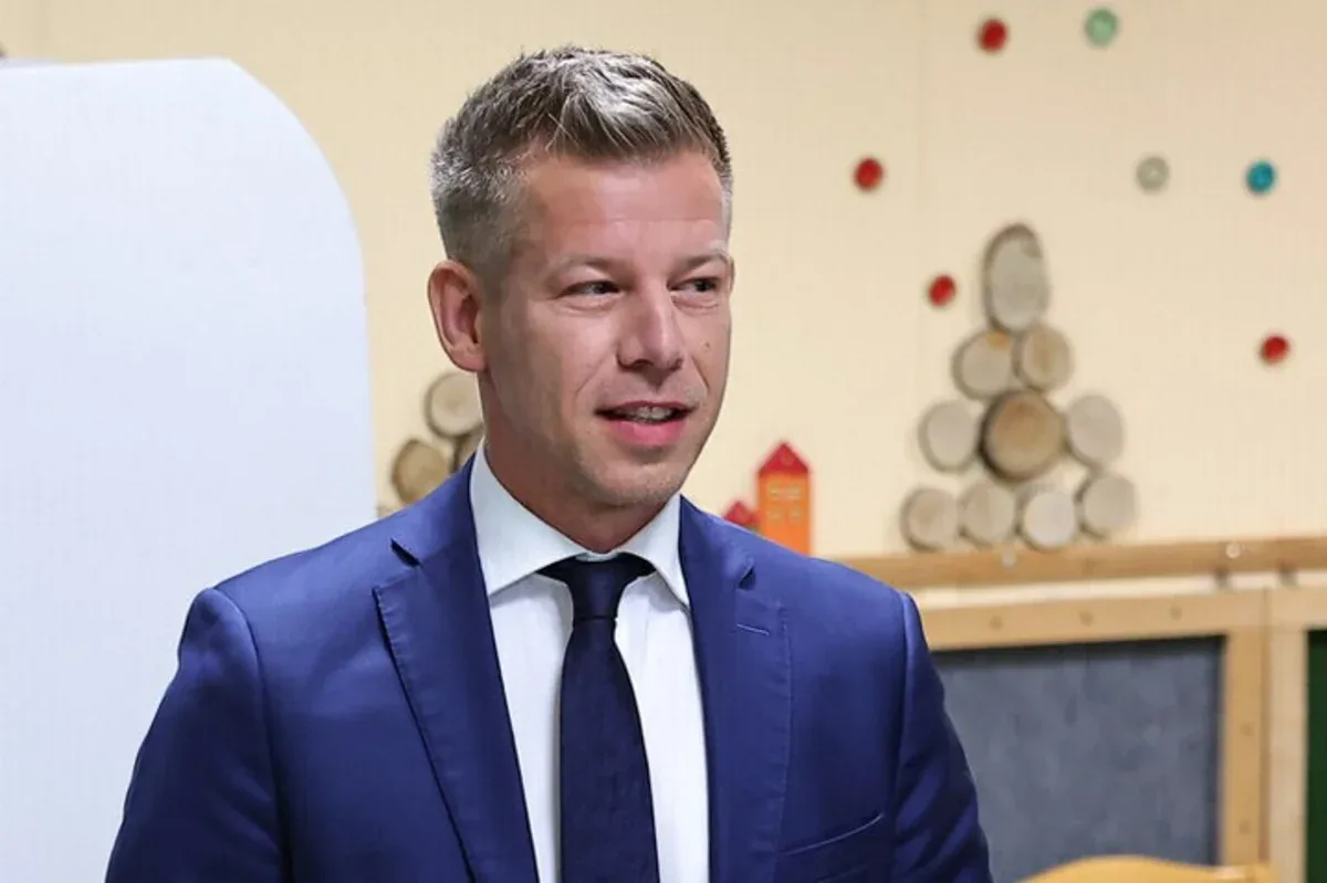 Macarıstanın Baş naziri Brüsseldə NATO və AK rəhbərləri ilə görüşəcək