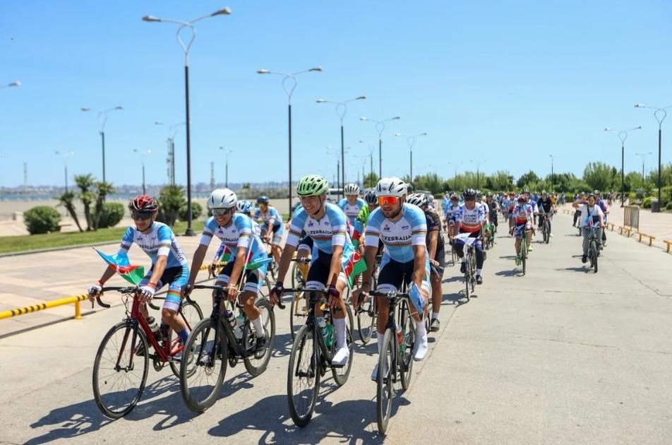 Bakıda &Uuml;mumd&uuml;nya Velosiped G&uuml;n&uuml;nə həsr olunmuş veloy&uuml;r&uuml;ş ke&ccedil;irilib
