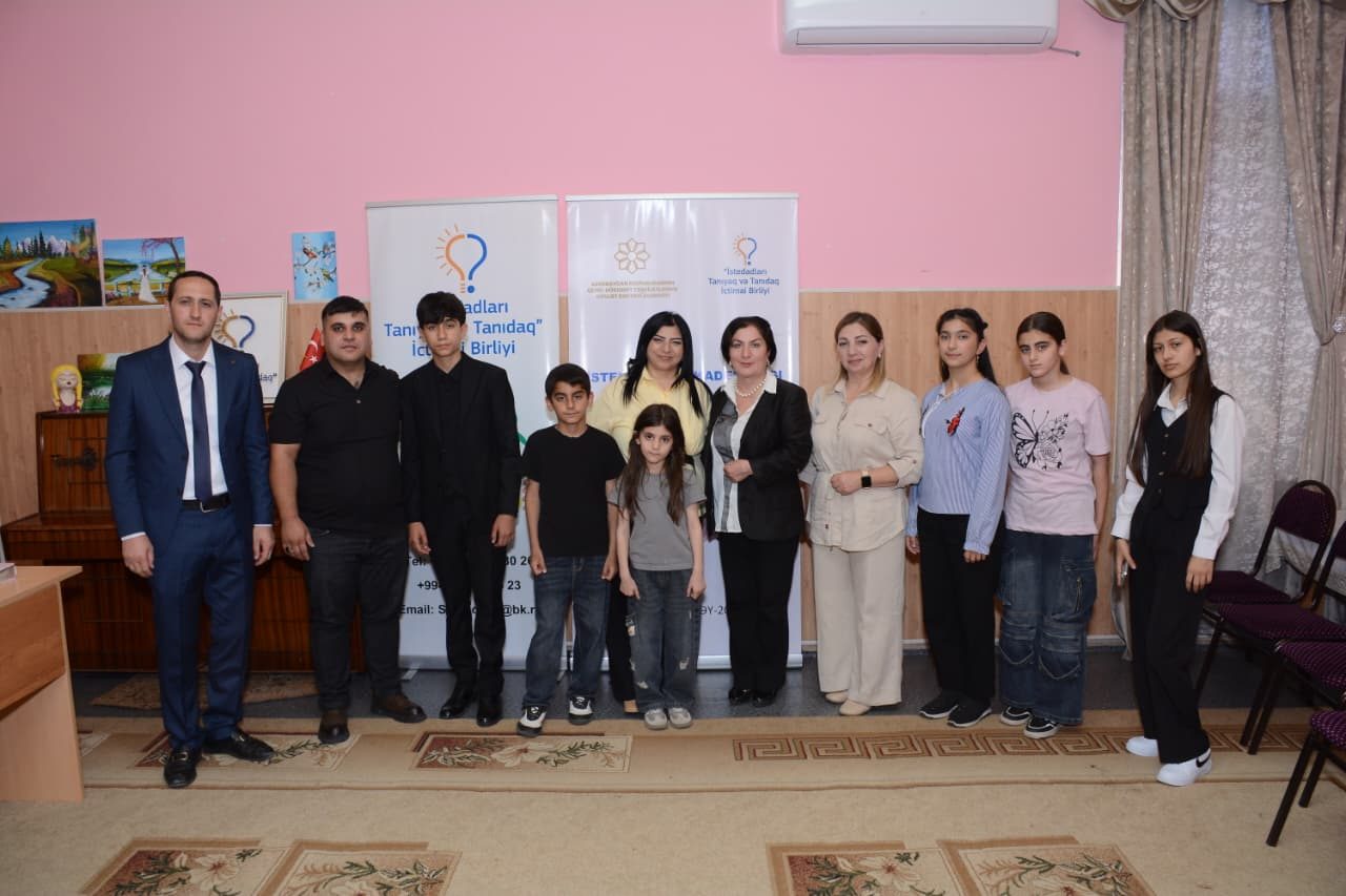 &ldquo;İstedadlar Akademiyası&rdquo; layihəsi &ccedil;ər&ccedil;ivəsində xanəndəlik &uuml;zrə ustad dərsi ke&ccedil;irilib
