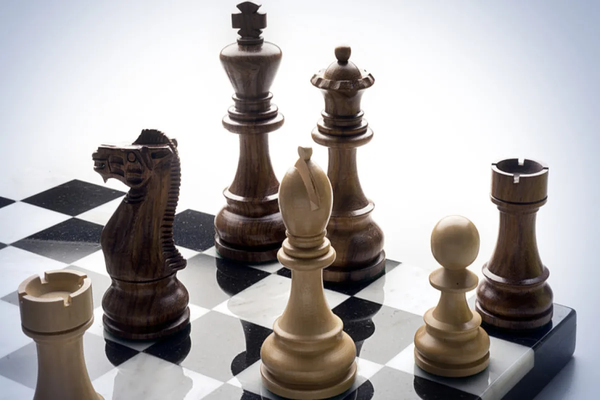 FIDE Rusiya Şahmat Federasiyasının üzvlüyünü müvəqqəti dayandırıb 