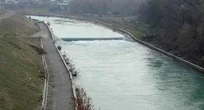 Tovuzda su kanalından kişi meyiti tapılıb 