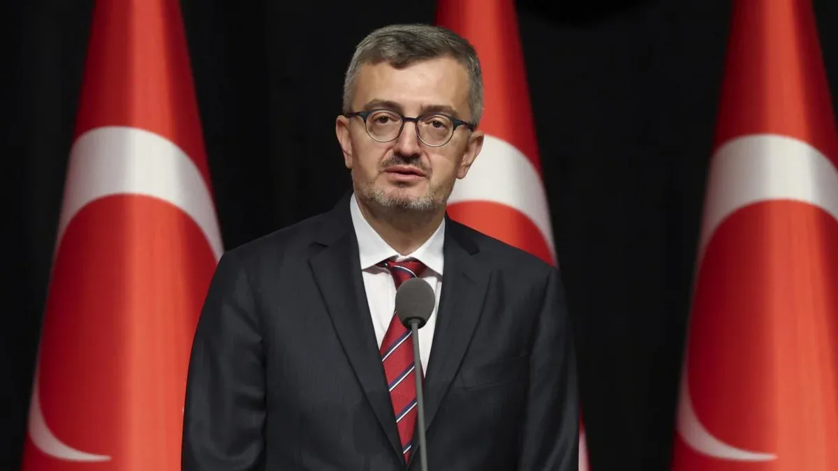 Burhanettin Duran: Türkiyə ilə Azərbaycan arasındakı qardaşlıq bağı güclənməkdədir
