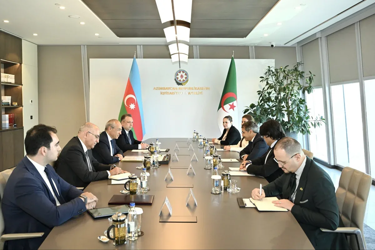 Azərbaycan Əlcəzair ilə qarşılıqlı fəaliyyət perspektivlərini müzakirə edib