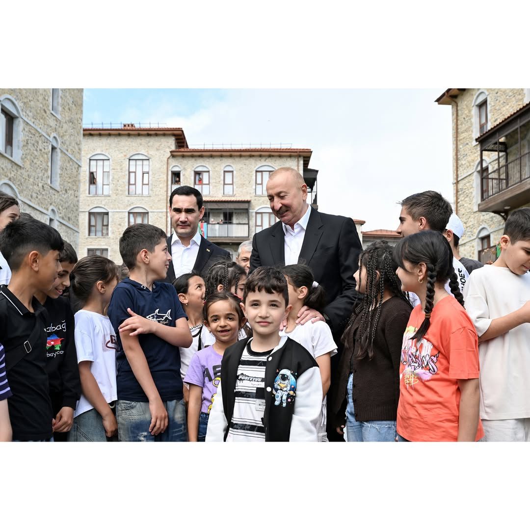 Azərbaycanın yeni tarix memarı: İlham Əliyevin liderlik yolu