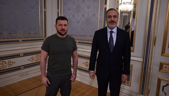 Vladimir Zelenski Hakan Fidanı ordenlə təltif edib&nbsp;
