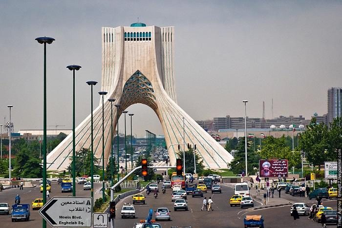 ABŞ-lə danışıqlarda geri çəkilməyəcəyik - Tehran