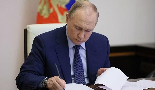 Putin iki t&uuml;rk &ouml;lkəsi ilə bağlı əmr verib
