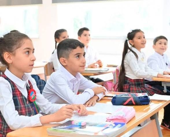 Məktəblərdə yeni təmayül tədris modeli tətbiq olunacaq