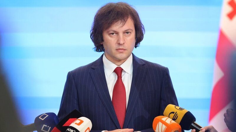 Kobaxidze ABŞ səfirliyini Gürcüstanda nifrəti qızışdırmaqda ittiham edib