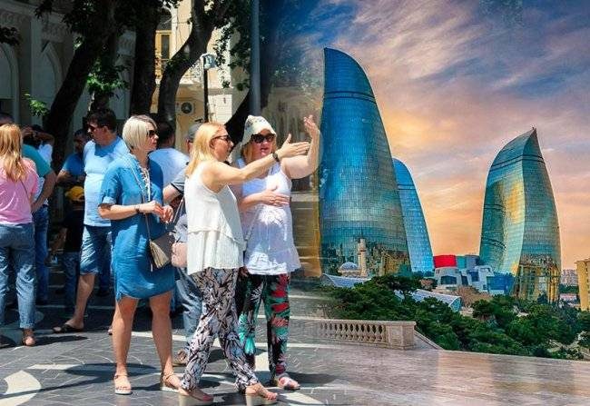 Bakı turistlərin g&ouml;z&uuml; ilə...
