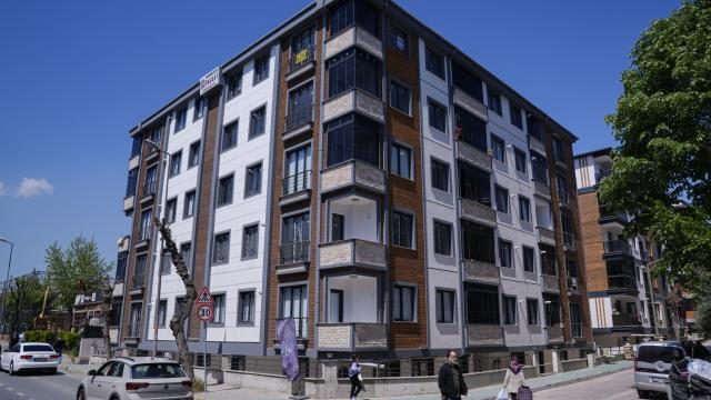 Rəcəb Tayyib Ərdoğan &ldquo;Yarısı Bizdəndir&rdquo; layihəsinin m&uuml;ddətinin uzadıldığını a&ccedil;ıqlayıb

&nbsp;
