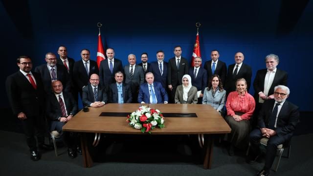 Ərdoğan: Biz həmişə tarixin haqlı tərəfində dayanmışıq 