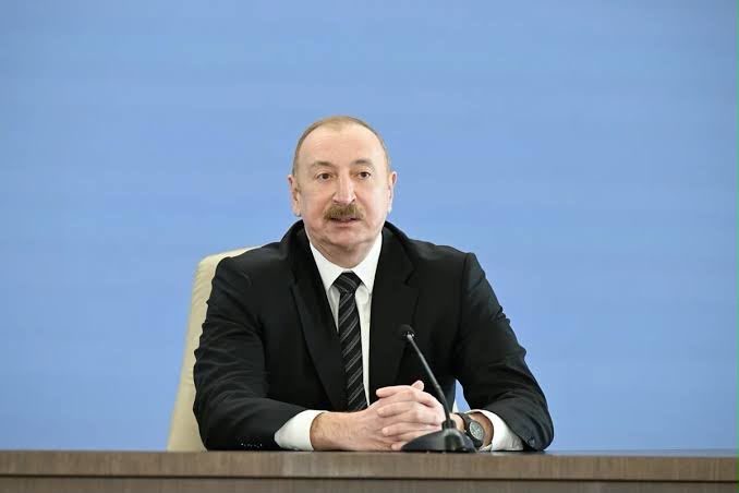 Prezident İlham Əliyev yeni təyin olunmuş səfiri qəbul edib - ŞƏRH