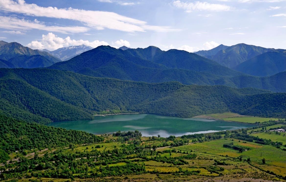 Vizasız gediş-gəliş fonunda Azərbaycan turizmi: Yeni imkanlar nələrdir?
