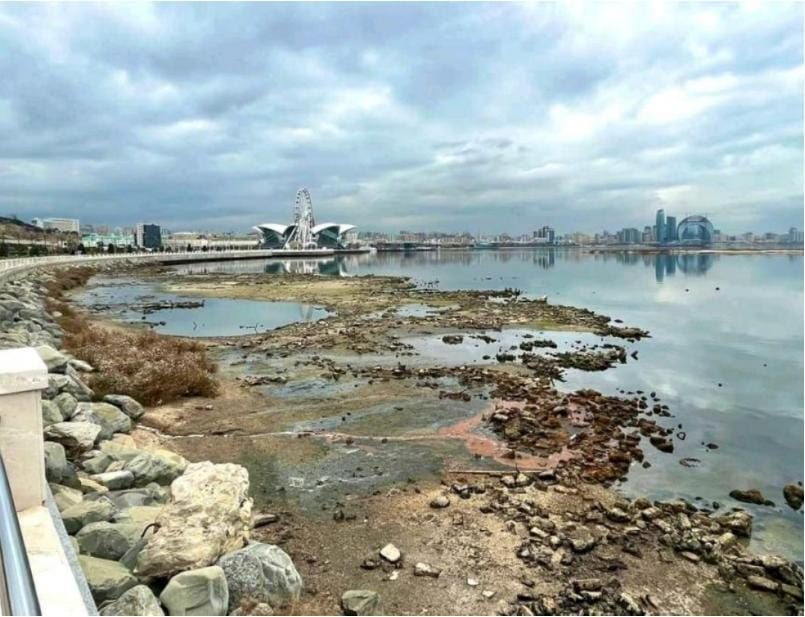 Xəzər geriləyir: İqlim dəyişikliyi Bakı bulvarını yeni sınaq qarşısında qoyur