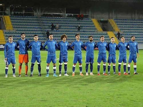 Millimiz Çexiya ilə heç-heçə edib 