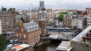 Amsterdamda atışma: ölən var 