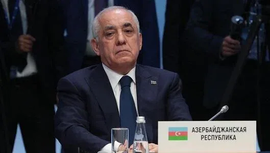 Əli Əsədov suriyalı nazirlə görüşüb