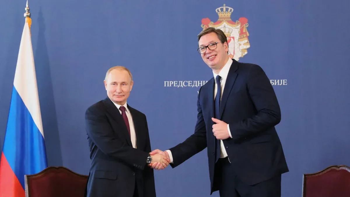 Vuçiç və Putin Serbiyaya qaz tədarükünü müzakirə ediblər
