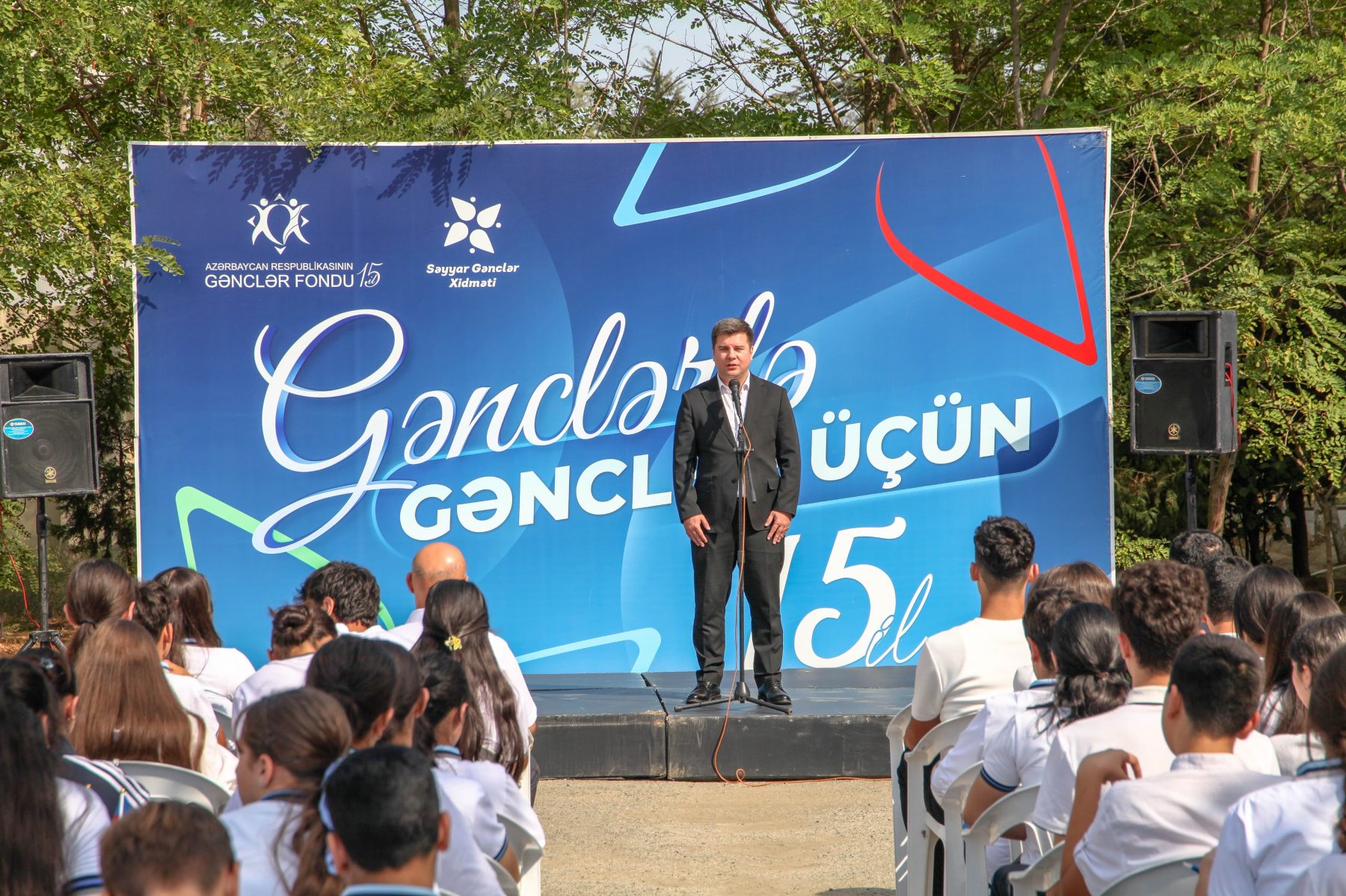 “Səyyar Gənclər Xidməti” Salyanda fəaliyyətə başlayıb
