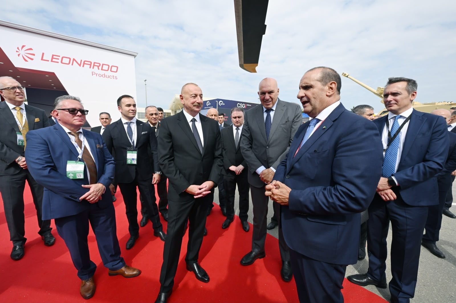 ADEX-2026: Azərbaycanın müdafiə sənayesində yeni silah və texnologiyalar nümayiş etdirilib